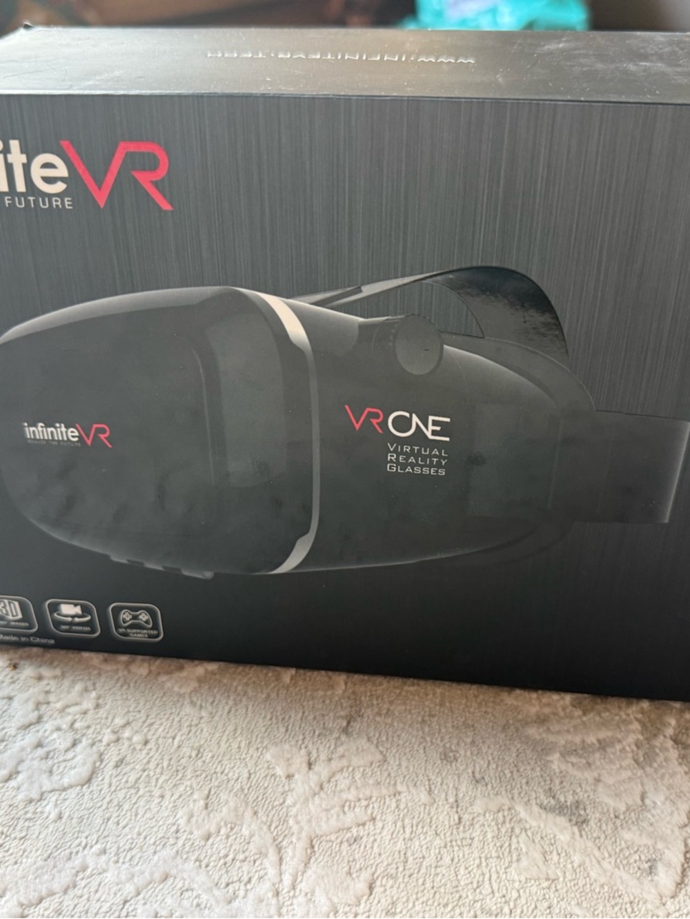 InfiniteVR Black Smartphone VR Headset